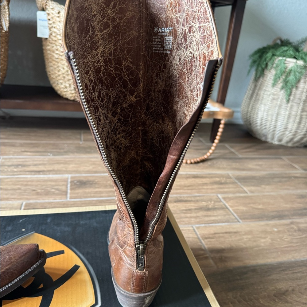 ARIAT Lyric Tall Brown Leather Boots - Picture 5 of 8